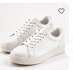 Baskets blanches